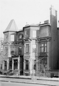 334 Marlborough (ca. 1942), photograph by Bainbridge Bunting, courtesy of The Gleason Partnership