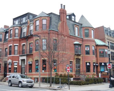 35 Gloucester (279 Newbury) (2013)