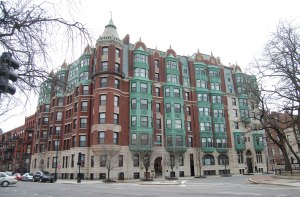 4 Charlesgate East (535 Beacon) and 10 Charlesgate East (2014)