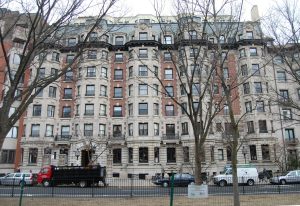 390 Commonwealth (2014)